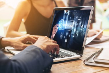 Kaliteli standartları karşılamak için mod çevrimiçi şirket işleri için uyum sistemi