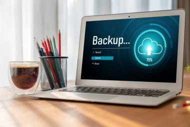 Yedek Depolama Verisi İnternet Teknolojisi İş Konsepti. Veritabanı depolama teknolojisi dosya aktarım paylaşımı, siber, büyük veri bilgileri, internet bankacılığı uygulaması indirme işlemi kolayca yapılır