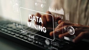 Modern Çalışma Alanı Ortamı 'nda Klavyede Veri Madenciliği Metni ve Dijital Grafik Elementleri Yazıyor. Asemptotik akıllı veri analitiği.
