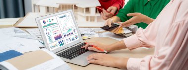 İş veri paneli pazarlama stratejisi planlaması için canlı iş zekası analizi sağlar