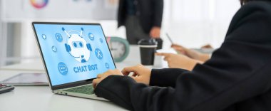 Müşteri sorularına otomatik olarak cevap veren mod çevrimiçi iş için Chatbot yazılım uygulaması