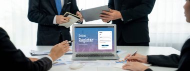 İnternet sitesinde canlı form doldurma için çevrimiçi kayıt formu