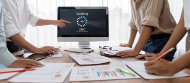 Aygıt yazılım güncellemesinin canlı sürümü için bilgisayarda güncelleme