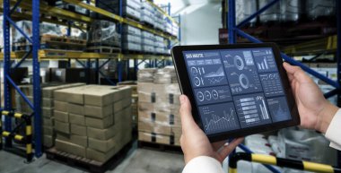 İş veri paneli, pazarlama stratejisi planlaması için iş zekası analizi sunar. Müşteri taleplerini analiz etmek ve iş dünyasının geleceğini önceden görmek için büyük veriler sunulur.