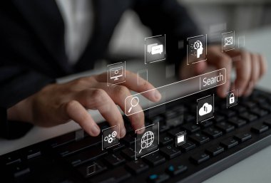 SEO araçları online performansı optimize etmek için arama motoru araştırmaları, anahtar kelime stratejisi ve arama verileri ile dijital görünürlüğü artırır. Latch