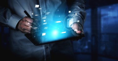 Dijital belge yönetim sistemi, güvenli ve verimli işlemler için dosya erişimi, belge paylaşımı, belge izleme ve belge depolama işlemlerini düzene sokar. Kefil