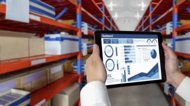 İş veri paneli, pazarlama stratejisi planlaması için iş zekası analizi sunar. Müşteri taleplerini analiz etmek ve iş dünyasının geleceğini önceden görmek için büyük veriler sunulur.