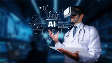 Sanal gerçeklik kulaklığı takan bir tıp uzmanı, gelişmiş yapay zeka teknolojisiyle düzgün bir tıbbi ortamda karşılaşır ve sağlık hizmetleri ve yeniliklerin kesişimini gösterir. PHMT