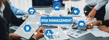 Etkili iş operasyonları için gerekli değerlendirme ve kontrol tekniklerine odaklanarak risk yönetimi stratejilerinin dinamik bir görselleştirmesini keşfedin. Dostluk