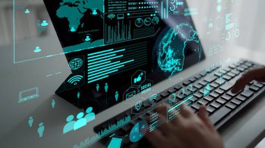 Veri merkezi izleme paneli ağ performansını, bağlantı durumunu, kullanım oranını ve telekomünikasyon içgörüsünü görselleştirir. Veri merkezi verimlilik iyileştirme ağı şeffaflığını izliyor. Thunk