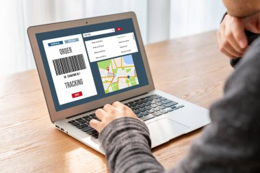 Ürün nakliyesi ve teslimatı için e-ticaret ve mod çevrimiçi iş izleme sistemi