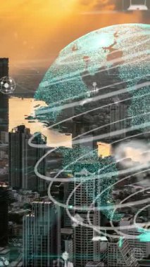 Akıllı şehirde küresel bağlantı ve internet ağı modernizasyonu. Gelecekteki 5G kablosuz dijital bağlantı ve sosyal medya ağı kavramı .