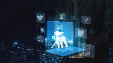 Verimli hizmet işlemleri ve kullanıcı memnuniyeti için işbirliği, iletişim, bakım ve kontrol listesi simgeleriyle müşteri hizmetleri ve iş akışını desteklemek