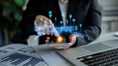Fintech, güvenli dijital dönüşüm, modern platformlar ve yeni nesil para aktarım teknolojileri ile küresel döviz borsasına güç sağlıyor. Latch