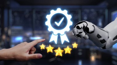 Bir insan eli ve robotik kol yıldızlı dijital kalitede bir rozet için uzanıyor, teknoloji ve insanlık arasındaki mükemmelliğe ulaşma işbirliğini temsil ediyor. Auvana