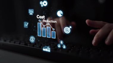 Dijital dönüşüm, işletme maliyeti optimizasyonu, operasyonel maliyet düşüşü, finansal tasarruflar ve ticari başarı için kaynak verimliliği stratejileri yoluyla maliyet azaltma ve maliyet tasarrufu. Muxer