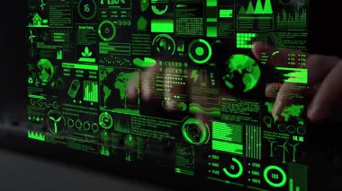 Sürdürülebilir iş uygulamaları, yeşil yenilik, çevre dostu çözümler, iklim hareketi ve çevresel hedefleri ve kurumsal sorumluluğu destekleyen uzun vadeli sürdürülebilirlik stratejileri. Thunk