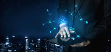 AI ağ sistemi verileri, güvenliği, iletişimi ve zekayı birbirine bağlar. AI ağ sistemi akıllı etkileşimi sağlar, AI ağı verimliliği artırır ve AI ağ sistemi dönüşümünü sağlar. Kefil