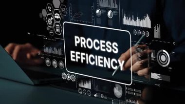 Eller, Modern İş Ortamı 'nda Dijital Arayüz İşlem Verimliliğini Gösteren Dizüstü Bilgisayarda. Asemptotik akıllı veri analitiği.