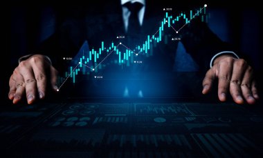 Şamdan grafiği ve fiyat hareketi eğilimi çizgisi ile borsa analizi, küresel mali eğilimlerin, hisse senedi ticaretinin ve yatırım stratejisinin içgörülerinin vurgulanması