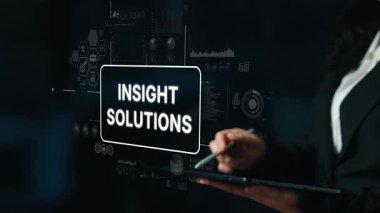 Modern Teknoloji ve Karanlık Arkaplanda Veri Görselleştirme Kavramları ile İş Büyümesi için Yenilikçi Insight Çözümleri. Asemptotik akıllı veri analitiği.