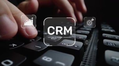 CRM platformları veri analizi, CRM iletişim araçları ve otomasyon yoluyla müşteri ilişkilerini geliştirir. CRM sistemleri müşteri yönetimi, izleme ve CRM ilişki başarısını destekler. Muxer