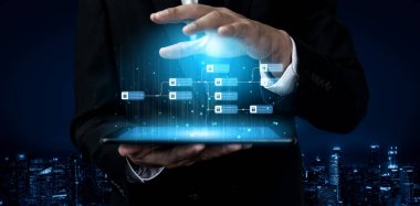 Şifreleme ile bağlantılı dağıtılmış veri bloklarını gösteren blok zinciri yapısı, güvenli işlem doğrulaması, ademi merkeziyetçi denetimi ve değişmez kayıt sistemi Vouch