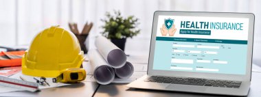 Kolay form doldurma için sağlık sigortası web sitesi canlı kayıt sistemi