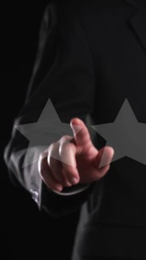 Kurnaz iş için müşteri memnuniyet değerlendirmesi anket verileri. Kullanıcı çevrimiçi başvuruda hizmet deneyimine derecelendirme verir. Müşteri, itibar sıralaması için hizmet kalitesini değerlendirir .