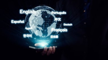 Küresel bağlantı ve kültür alışverişini vurgulayarak, dijital formatta çeşitli dillerin sergilendiği bir küreyi görsel olarak çarpıcı bir şekilde temsil etmek. Dörtgen