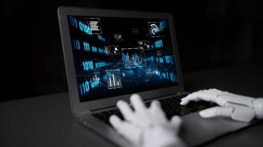 Yapay zeka, veri analizlerini öngörü modelleri, akıllı gösterge panelleri ve veri odaklı iş kararları için sanal asistan görüşleriyle yürütüyor. Latch