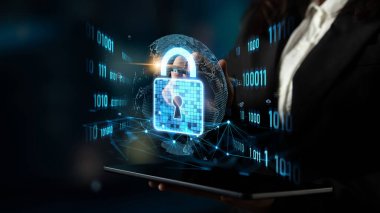 Siber güvenlik, güçlü altyapı ve proaktif dijital savunma stratejileri kullanarak güvenlik ihlalleri, hacklemeler ve ağ saldırılarına karşı korur. Latch