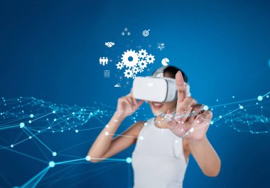 İş adamı takım çalışmasını ve işbirliğini teşvik eder, takım işlevini ve verimliliğini artırır. Stratejik işbirliği ve ortak hedeflerle takım çalışmasını artırmak. FaaS