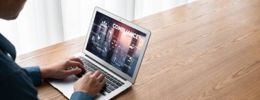 Kaliteli standartları karşılamak için mod çevrimiçi şirket işleri için uyum sistemi