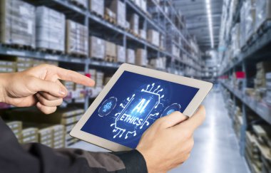 Yapay zeka etik standart hukuk ve bilgisayar ekranındaki kurallar yapay zeka etik şeffaflığının teknoloji suçunu önlediğine dair rapor sunuyor. canlı