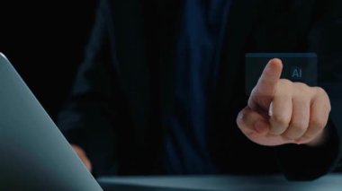 LLM Teknoloji, Büyük Veri, Makine Öğrenme, İş Desteği için Üretici AI, Geleceğin AI Teknolojisi ve Yapay Zeka Mühendisliği Asistan Beyin İşlemcisi. Elide