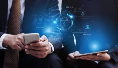 Biyometrik kilit ve veri korumasıyla siber güvenlik sistemi arayüzü. Siber güvenlik erişim, kimlik, siber güvenlik tehditleri önler ve siber güvenlik dijital sistemleri destekler. Kefil