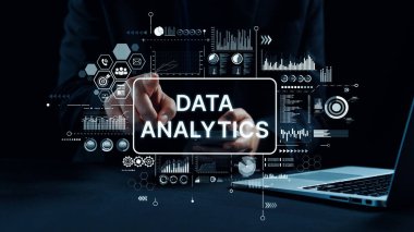 Modern dijital işletmelerde veri analizi ve gerçek zamanlı analitik, öngörü veri modellemesi, iş zekası analizleri ve veri odaklı karar verme stratejisi. Elide