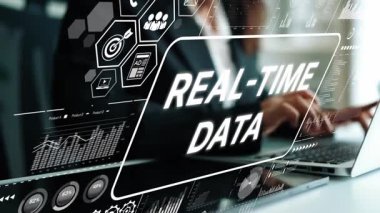 Modern Ofis Ayarlarında Yenilikçi Görselleştirme Teknolojisi ile Gerçek Zamanlı Verileri Analiz Etmek. Asemptotik akıllı veri analitiği.