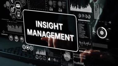 Modern İş Ortamı 'nda Veri Görselleştirme Elementleri ile Dijital Aygıt Gösterme Görüş Yönetimi. Asemptotik akıllı veri analitiği.