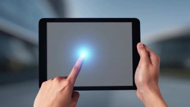 LLM Teknoloji, Büyük Veri, Makine Öğrenme, İş Desteği için Üretici AI, Geleceğin AI Teknolojisi ve Yapay Zeka Mühendisliği Asistan Beyin İşlemcisi. Spire.