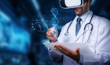 Bir doktor sanal gerçeklik teknolojisiyle ilgilenir, insan DNA 'sı ve sağlık verilerini görselleştirir. Bu yenilikçi yaklaşım sağlık hizmetlerinde tıbbi araştırma ve eğitimi artırır. PHMT