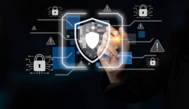 Siber güvenlik, güçlü altyapı ve proaktif dijital savunma stratejileri kullanarak güvenlik ihlalleri, hacklemeler ve ağ saldırılarına karşı korur. Latch