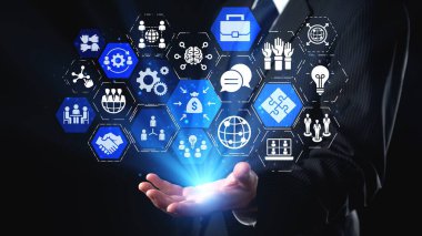 Kitle kaynak kullanımı işbirliği, fikir ve kitle kaynaklarına izin veriyor. Toplu kaynak kullanımı, topluluk güdümlü kitle kaynaklı katkılarla yeniliği destekliyor. Spire.