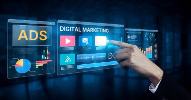 Çevrimiçi reklamlar ve dijital pazarlama markaların büyümesine yardımcı oluyor. İçerik pazarlaması bağlılığı arttırır. Pazarlama araçları ROI 'yi destekliyor. Etkili reklamlar ve pazarlama çevrimiçi iş başarısı. Eğri