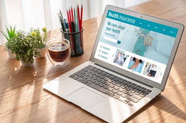 Kolay form doldurma için sağlık sigortası web sitesi mod kayıt sistemi