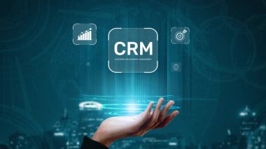 CRM platformları veri analizi, CRM iletişim araçları ve otomasyon yoluyla müşteri ilişkilerini geliştirir. CRM sistemleri müşteri yönetimi, izleme ve CRM ilişki başarısını destekler. Muxer