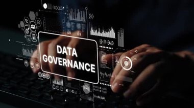 İş Sezgileri ve Analizi için Klavyede Veri Yönetimi Konsepti ve Dijital Grafikleri Yazan Eller. Asemptotik akıllı veri analitiği.