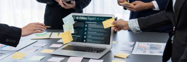 Yapay zeka etik standart hukuk ve bilgisayar ekranındaki kurallar yapay zeka etik şeffaflığının teknoloji suçunu önlediğine dair rapor sunuyor. canlı