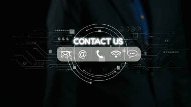 Bu resim, dijital bir arkaplana karşı e-posta, telefon ve mesajlaşma simgelerinin gösterildiği bir 